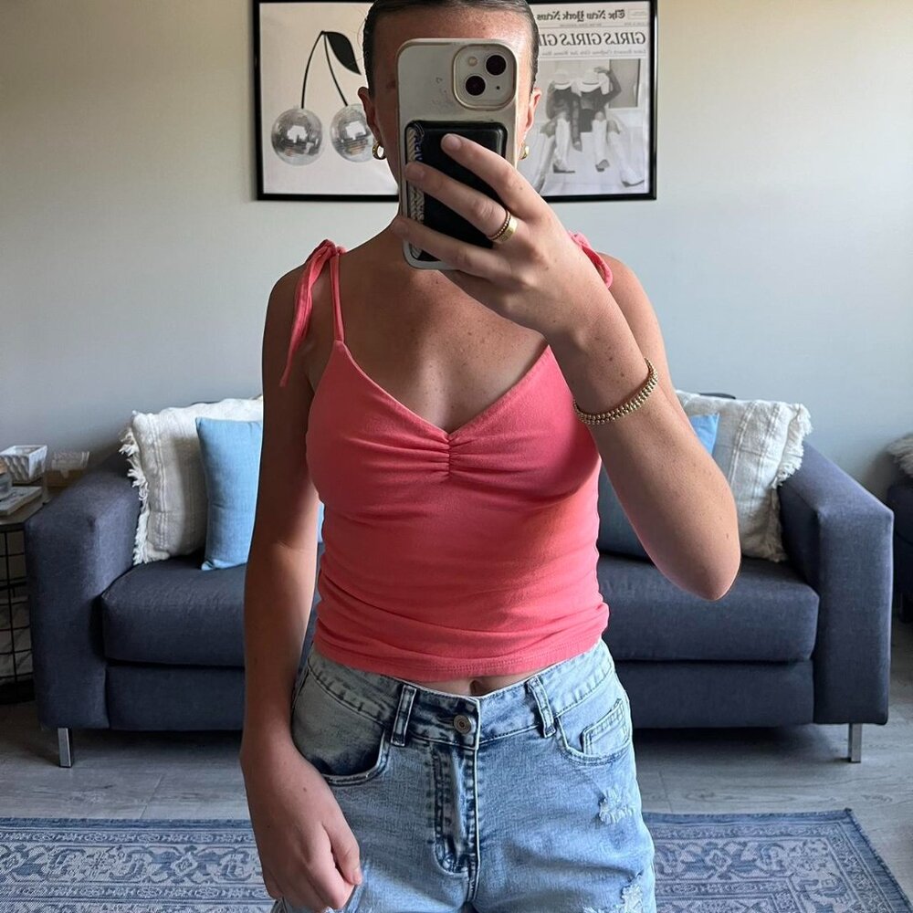 Coral pink tank top with ties // Size small // Excellent condition